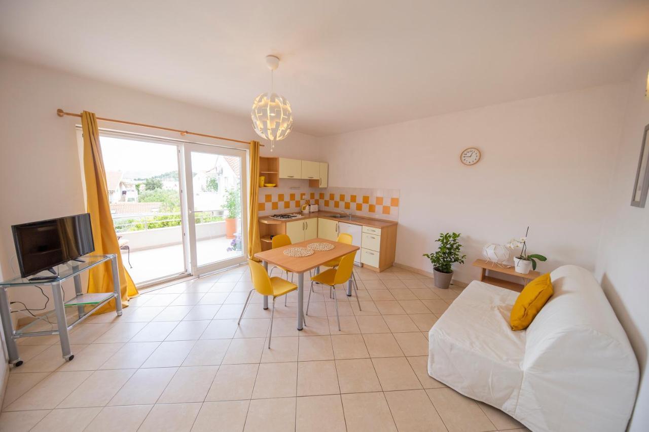 Apartments Leonarda Муртер Екстериор снимка