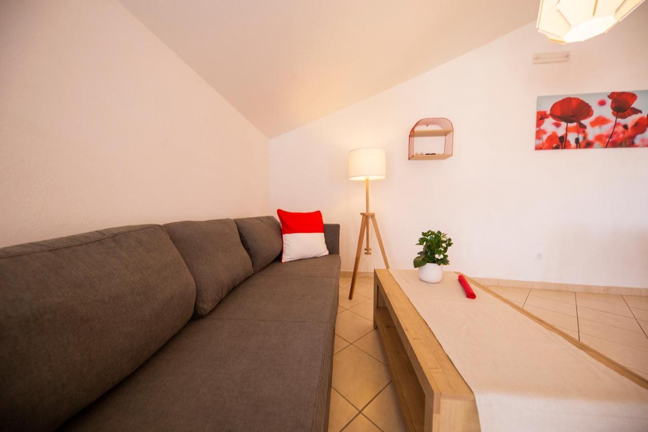 Apartments Leonarda Муртер Екстериор снимка